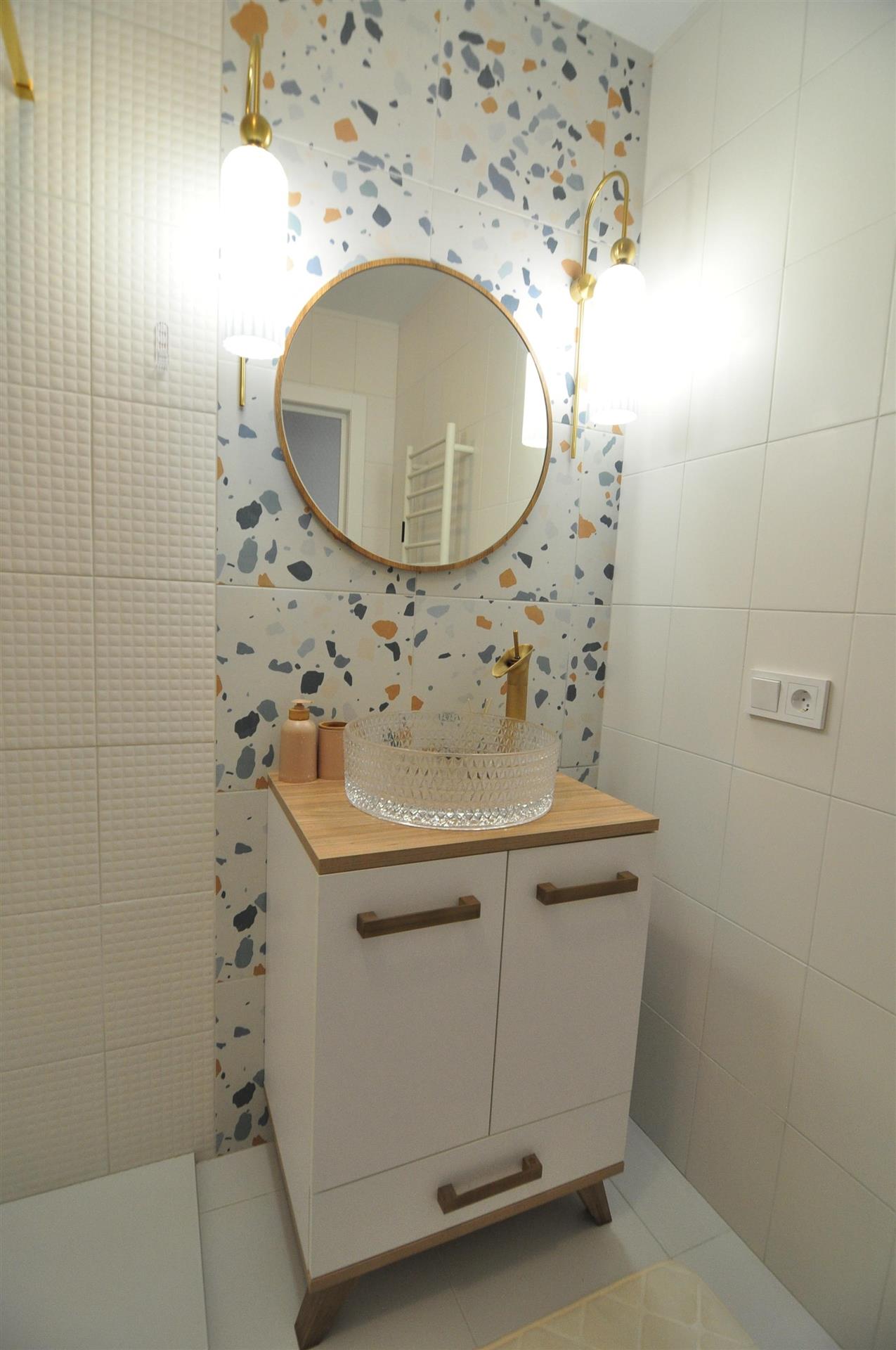 Фото №12: 2-комнатная квартира 43 м² - Краснодар, Центральный внутригородской округ, мкр. Центральный, ул. Ленина, 92