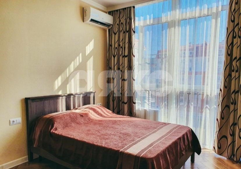Фото №1: 1-комнатная квартира 50 м² - Геленджик, жилой комплекс Алые Паруса, ул. Олега Анофриева, 1к4