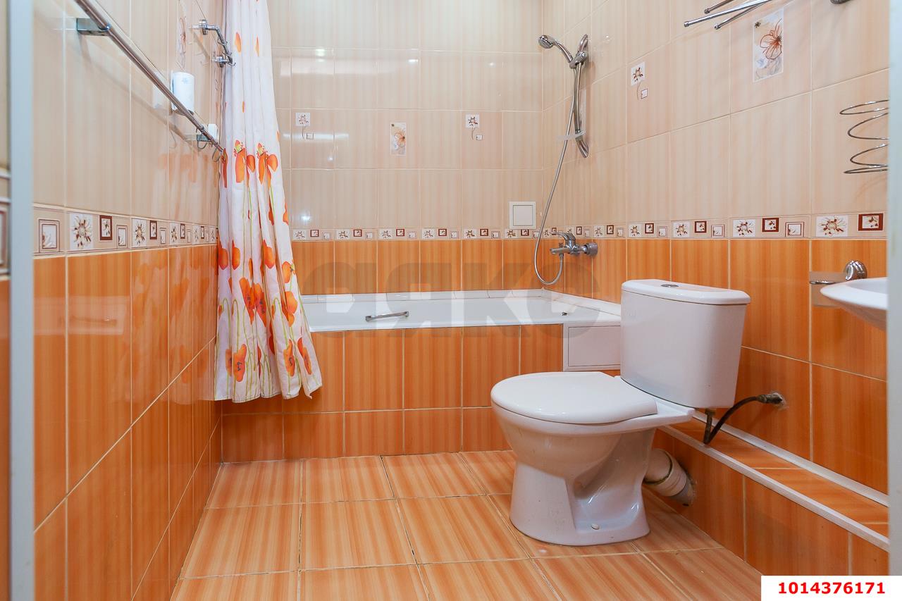 Фото №6: 2-комнатная квартира 61 м² - Индустриальный, Прикубанский внутригородской округ, ул. Космонавта Гагарина, 18