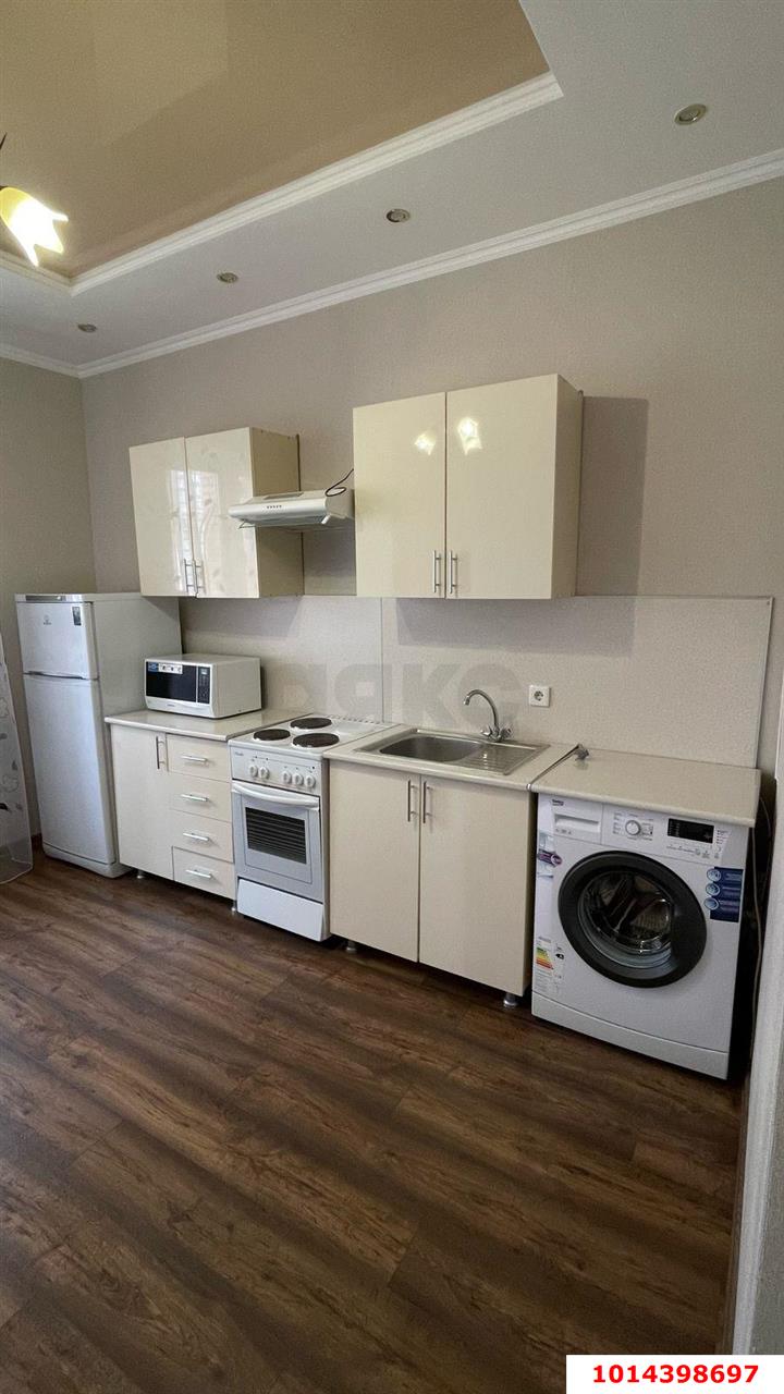 Фото №5: 1-комнатная квартира <span class="whitespace-nowrap">45 м²</span>, <span class="whitespace-nowrap">4/16 эт.</span> - Краснодар, Прикубанский внутригородской округ, Фестивальный, ЖК Екатеринодар, мкр. Солнечный, ул. Архитектора Петина, 18/3