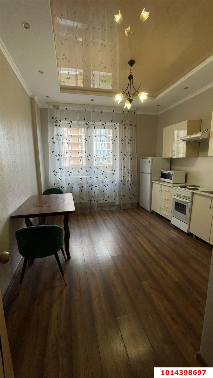 Фото №4: 1-комнатная квартира <span class="whitespace-nowrap">45 м²</span>, <span class="whitespace-nowrap">4/16 эт.</span> - Краснодар, Прикубанский внутригородской округ, Фестивальный, ЖК Екатеринодар, мкр. Солнечный, ул. Архитектора Петина, 18/3