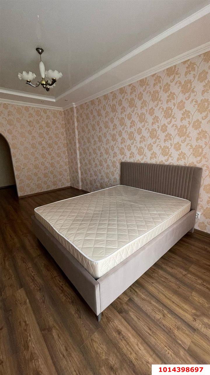 Фото №3: 1-комнатная квартира <span class="whitespace-nowrap">45 м²</span>, <span class="whitespace-nowrap">4/16 эт.</span> - Краснодар, Прикубанский внутригородской округ, Фестивальный, ЖК Екатеринодар, мкр. Солнечный, ул. Архитектора Петина, 18/3