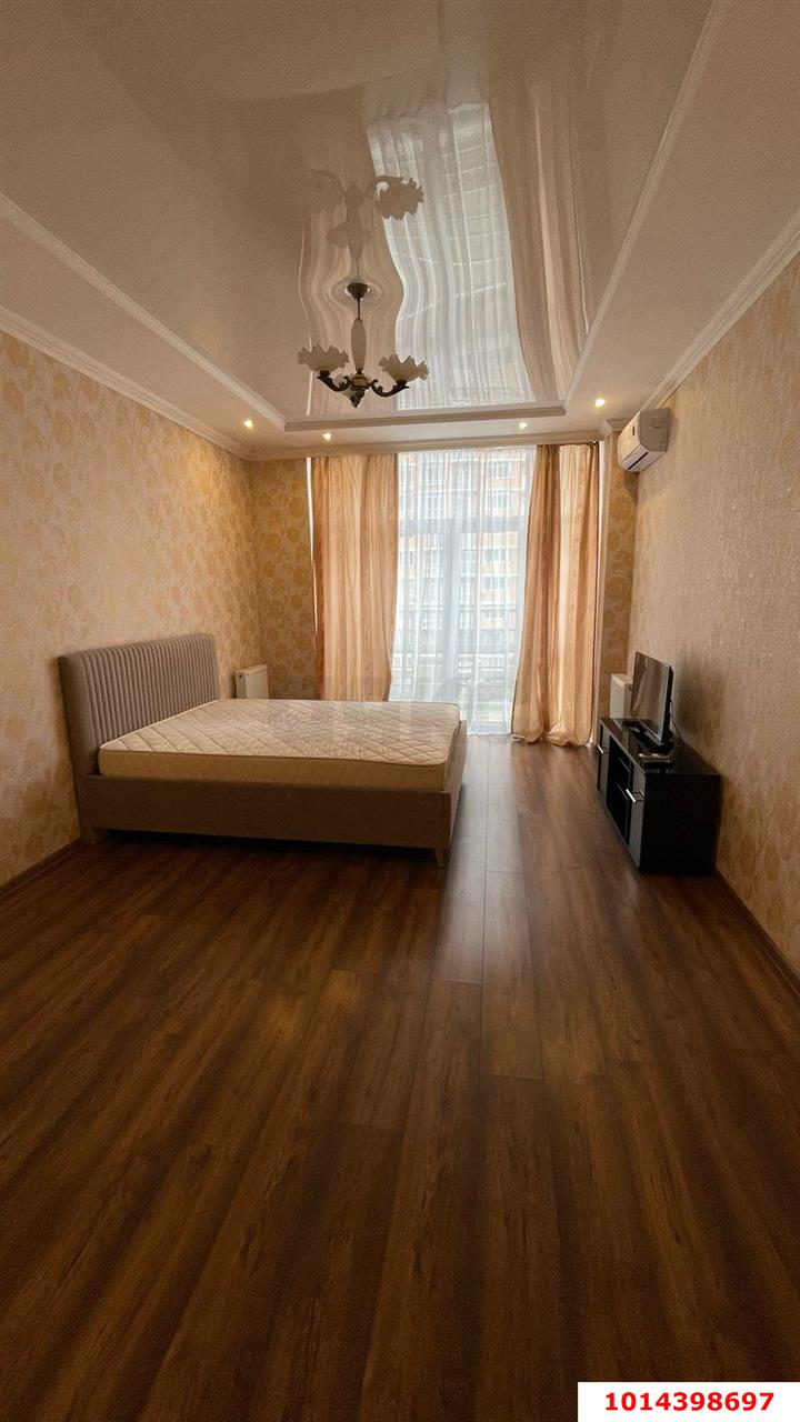 Фото №2: 1-комнатная квартира <span class="whitespace-nowrap">45 м²</span>, <span class="whitespace-nowrap">4/16 эт.</span> - Краснодар, Прикубанский внутригородской округ, Фестивальный, ЖК Екатеринодар, мкр. Солнечный, ул. Архитектора Петина, 18/3