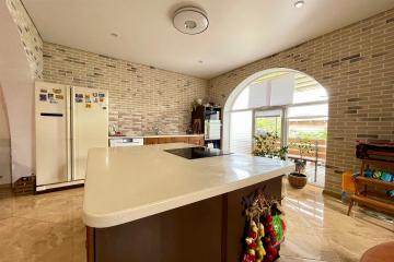 Фото №1: Дом 200 м² - Знаменский, ст Изобильное, ул. Яблоневая, 259