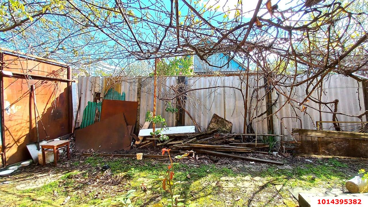 Фото №3: Земельный участок под ИЖС 3.3 сот. - Краснодар, Центральный, ул. Ломоносова, 93