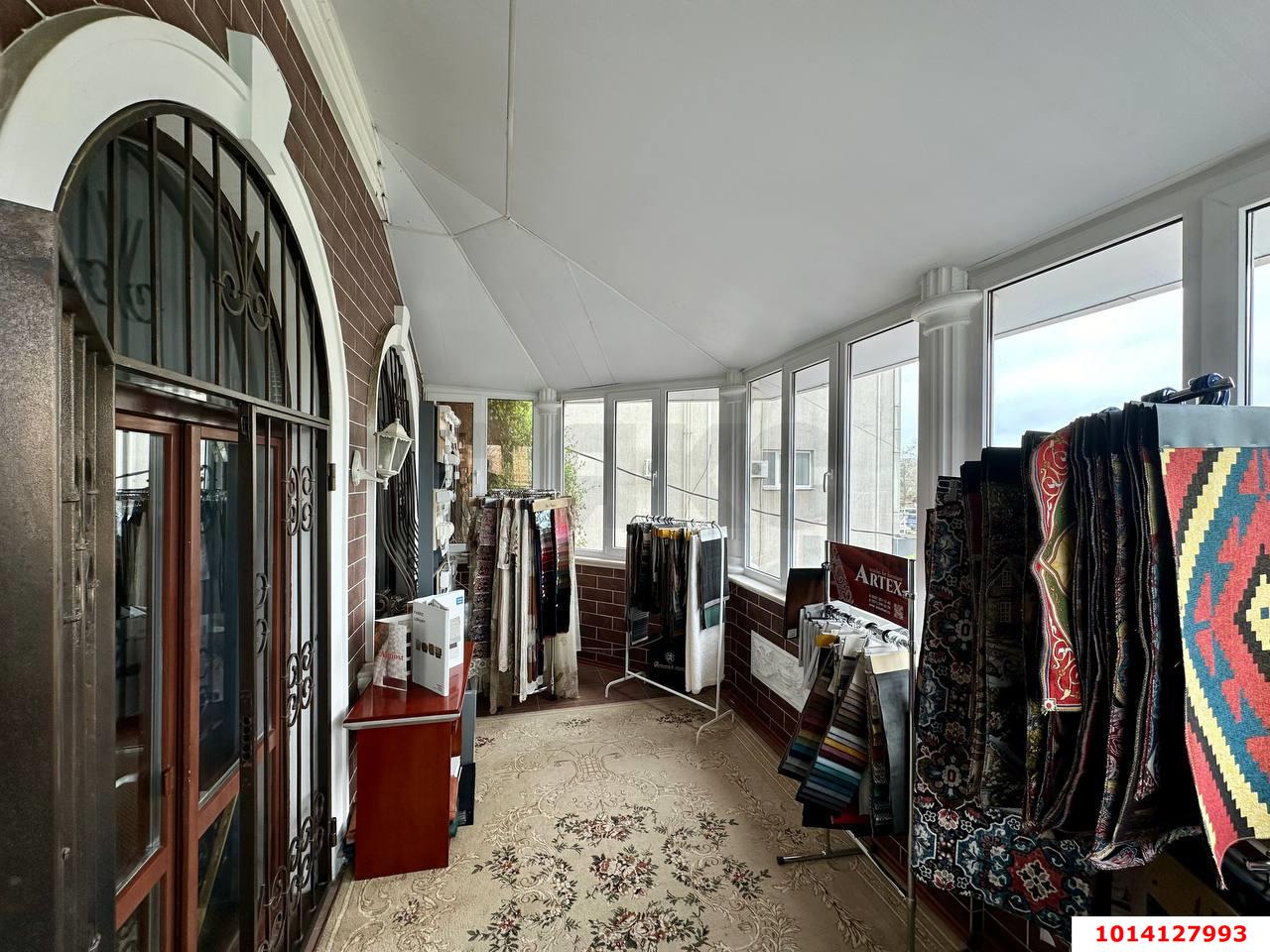 Фото №15: Офисное помещение 444 м² - Краснодар, Прикубанский внутригородской округ, мкр. Фестивальный, ул. Красных Партизан, 351