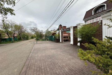 Фото №3: Офисное помещение 444 м² - Краснодар, мкр. Фестивальный, ул. Красных Партизан, 351