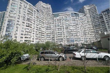 Фото №1: Торговое помещение 420 м² - Краснодар, мкр. Центральный, ул. Кубанская Набережная, 37/10