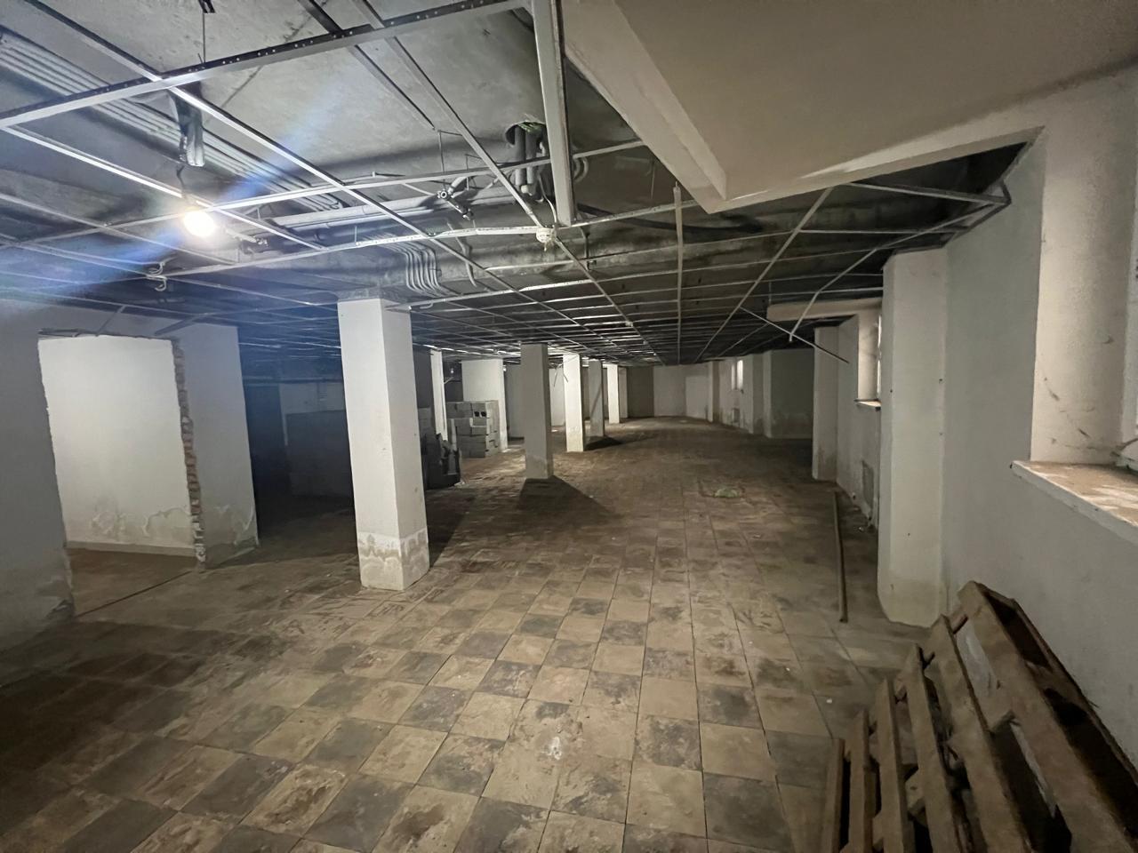 Фото №2: Коммерция 420 м² - Краснодар, Центральный внутригородской округ, Западный внутригородской округ, мкр. Центральный, ул. Кубанская набережная, 37/10