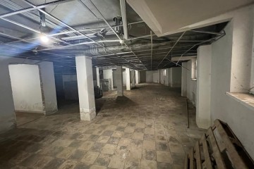 Фото №2: Торговое помещение 420 м² - Краснодар, мкр. Центральный, ул. Кубанская набережная, 37/10