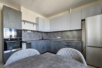 Фото №1: 3-комнатная квартира 105 м² - Краснодар, мкр. Хлопчато-бумажный Комбинат, ул. Уральская, 75А