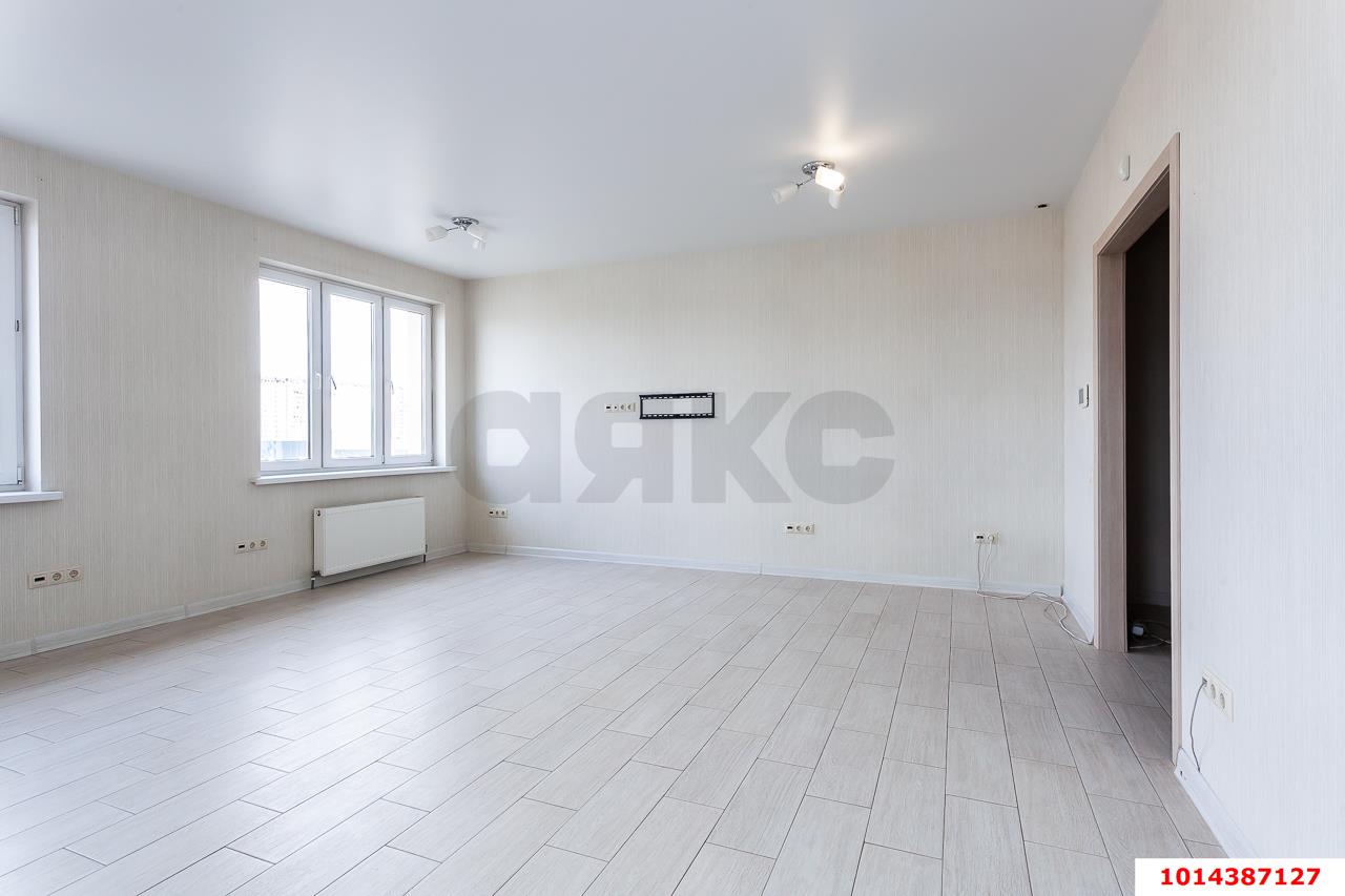 Фото №6: 3-комнатная квартира 105 м² - Краснодар, Хлопчато-бумажный Комбинат, ул. Уральская, 75А