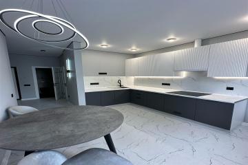 Фото №1: 1-комнатная квартира 40 м² - Краснодар, мкр. жилой комплекс Фонтаны, ул. Воронежская, 47Д