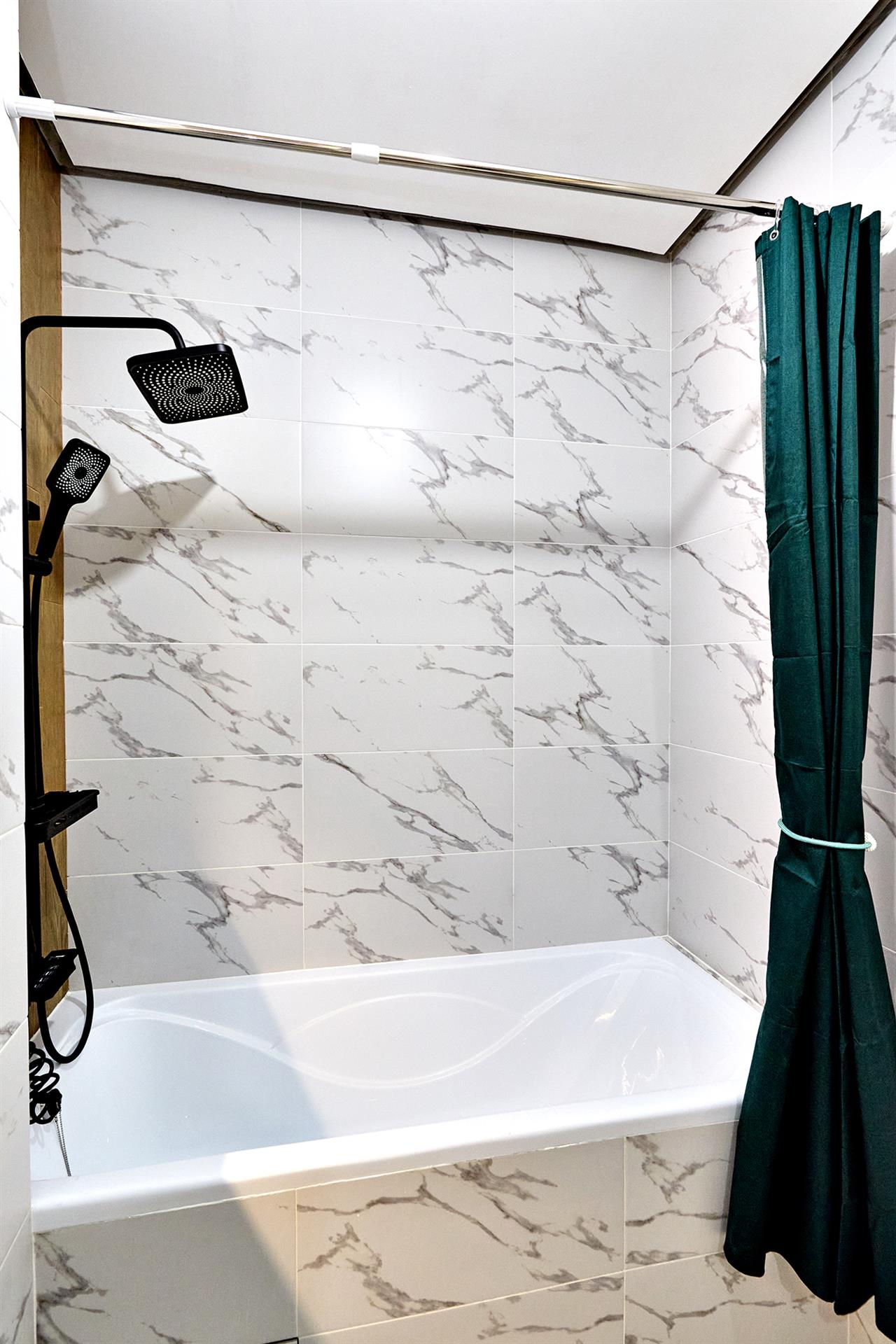 Фото №7: 1-комнатная квартира 42 м² - Краснодар, Карасунский внутригородской округ, Хлопчато-бумажный Комбинат, мкр. жилой комплекс Аквамарин, ул. Уральская, 75к2