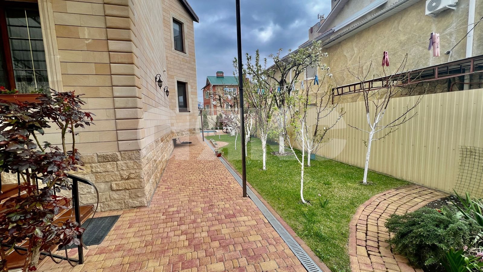 Фото №7: Коттедж 303 м² + 6 сот. - Анапа, Алексеевка, ул. Таёжная, 19