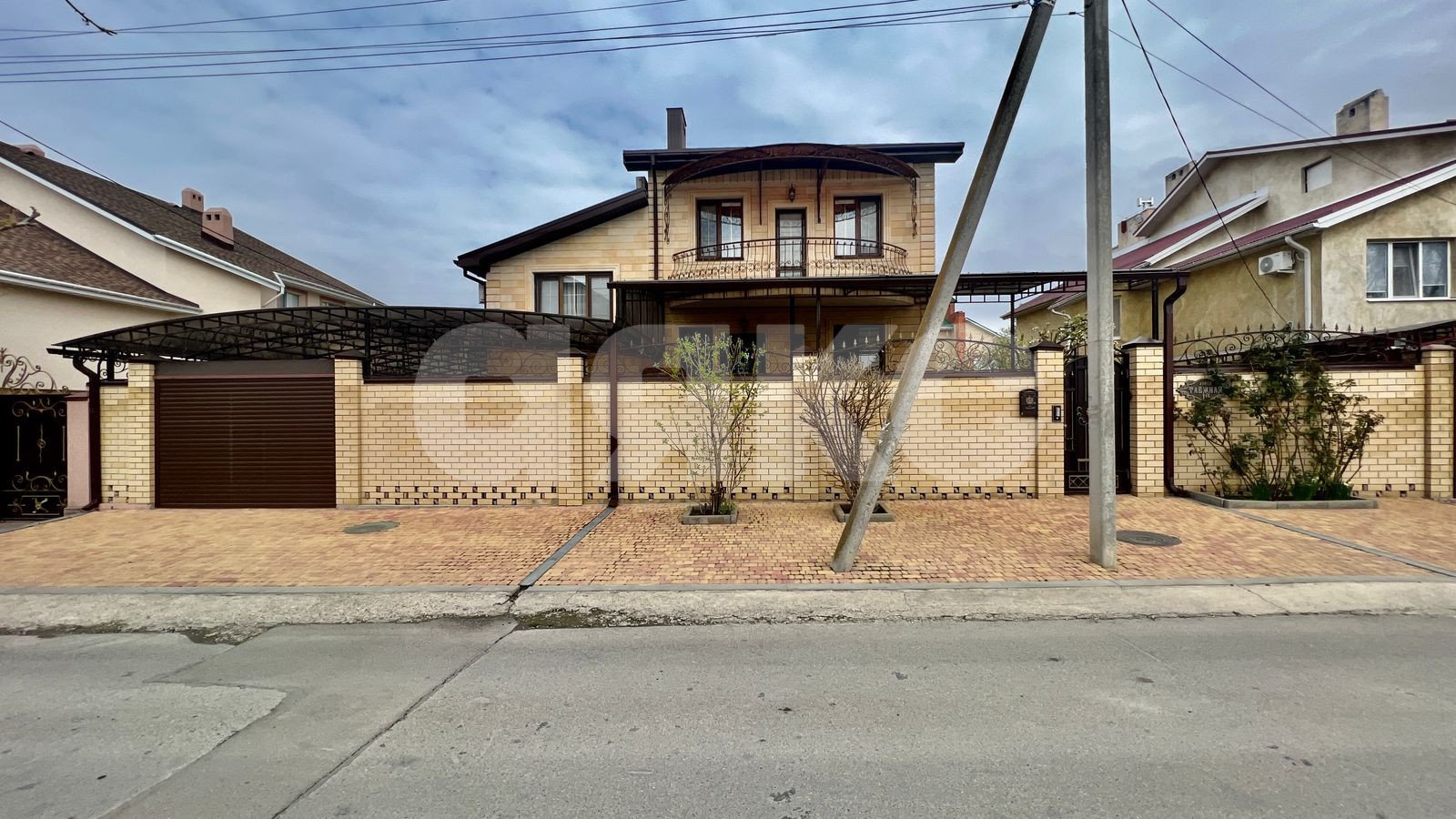 Фото №4: Коттедж 303 м² + 6 сот. - Анапа, Алексеевка, ул. Таёжная, 19