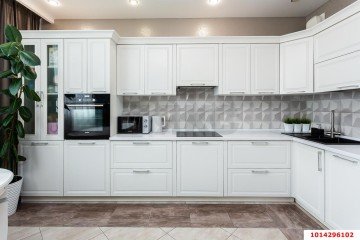 Фото №1: 2-комнатная квартира 80 м² - Краснодар, мкр. Камвольно-суконный Комбинат, ул. Онежская, 1