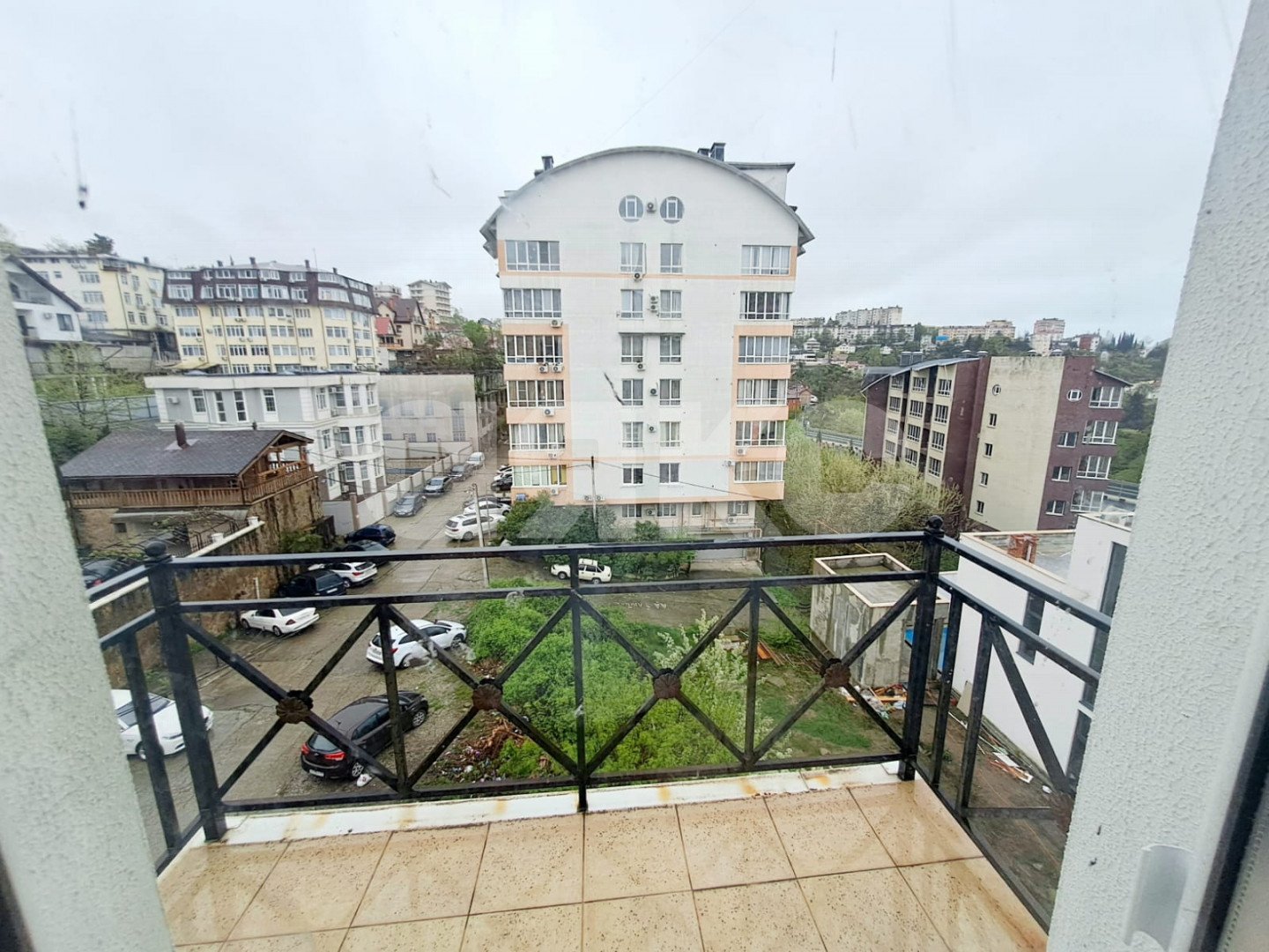 Фото №1: 4-комнатная квартира 139 м² - Сочи, Новый Сочи, ул. Клубничная, 1/14