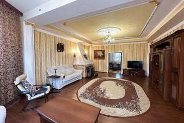 Фото №1: Дом 434 м² - Краснодар, мкр. Завод Радиоизмерительных Приборов, ул. Островная, 38