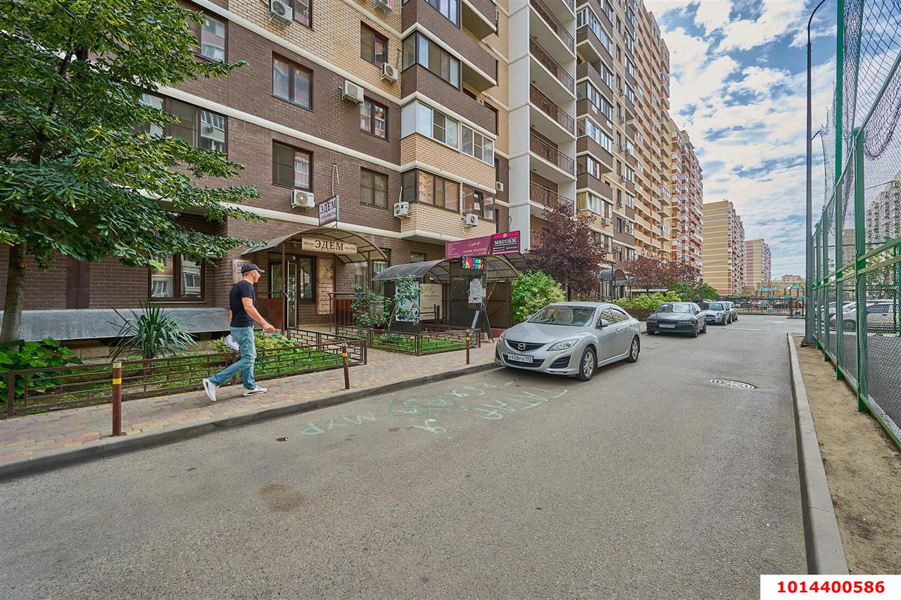 Фото №3: Торговое помещение 59 м² - Краснодар, жилой комплекс Победа, ул. Евгении Жигуленко, 9