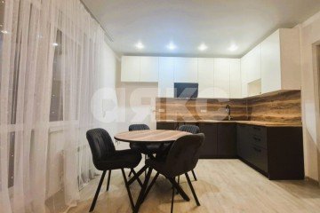 Фото №3: 2-комнатная квартира 43 м² - Волгоград, р. Семь Ветров, ул. Константина Симонова, 2
