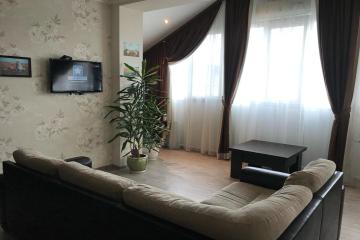 Фото №2: 1-комнатная квартира 49 м² - Краснодар, мкр. Немецкая Деревня, пр-кт Гёте, 10