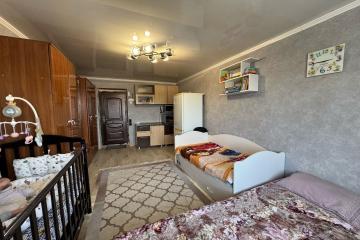 Фото №2: Комната 17 м² - Краснодар, мкр. Черёмушки, ул. Свободная, 76