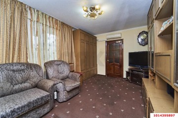 Фото №1: 2-комнатная квартира 48 м² - Краснодар, мкр. Краевая Клиническая Больница, ул. Черкасская, 53