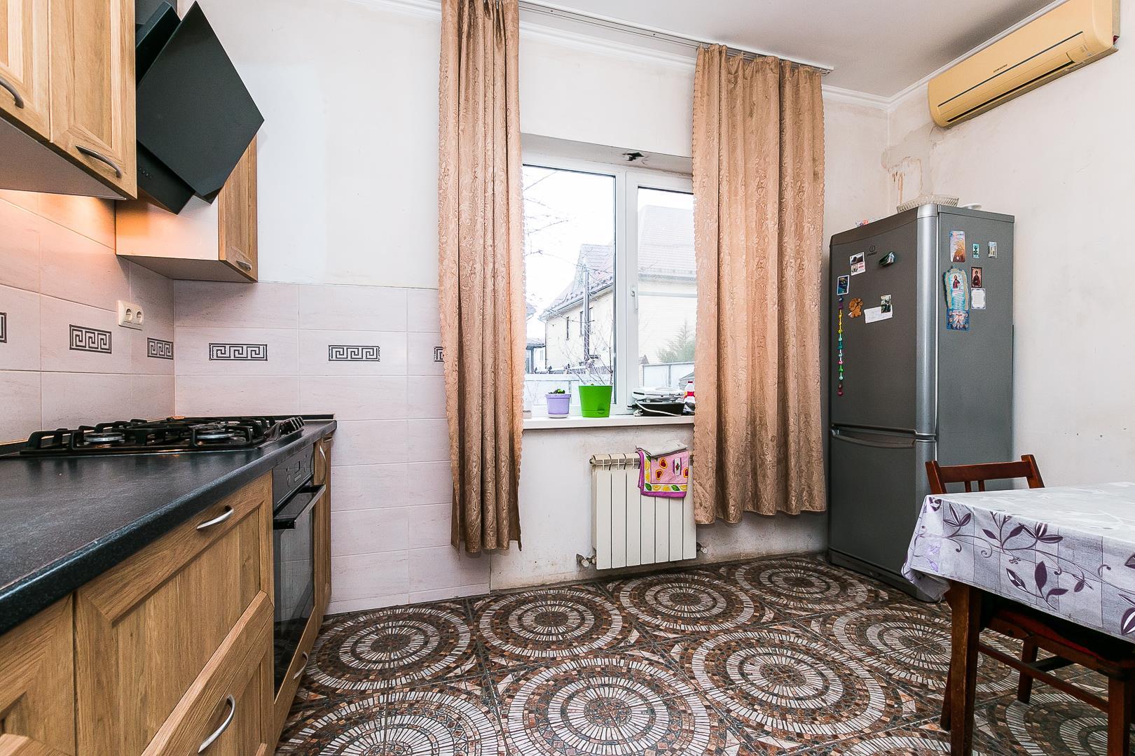 Фото №4: Дом 145 м² + 6 сот. - Краснодар, Прикубанский внутригородской округ, Микрохирургии глаза, мкр. СНТ № 1, ул. Виноградная, 463