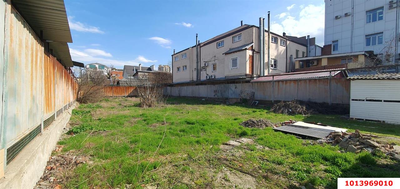 Фото №2: Дом 68 м² + 6.42 сот. - Краснодар, Центральный внутригородской округ, мкр. Центральный, ул. Костылева, 194