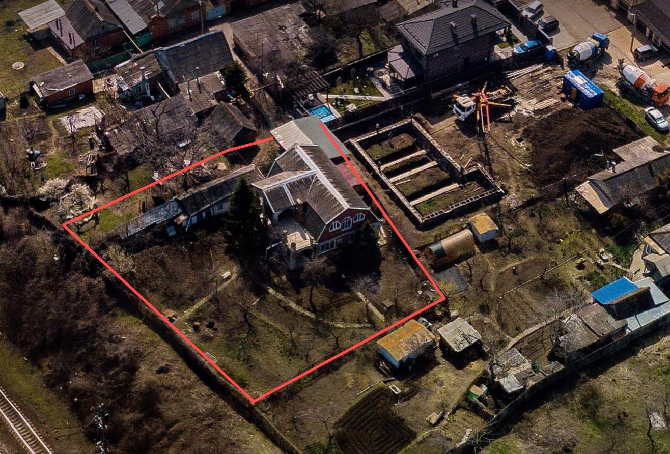 Фото №2: Дом 169 м² + 10.76 сот. - Краснодар, Западный внутригородской округ, мкр. Фестивальный, пер. Орловский, 14/1