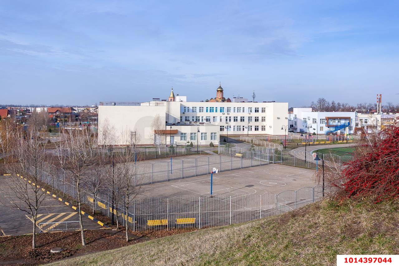 Фото №2: Земельный участок под ИЖС 10.03 сот. - Краснодар, коттеджный  Зелёная Долина, пр-кт Римский, 68