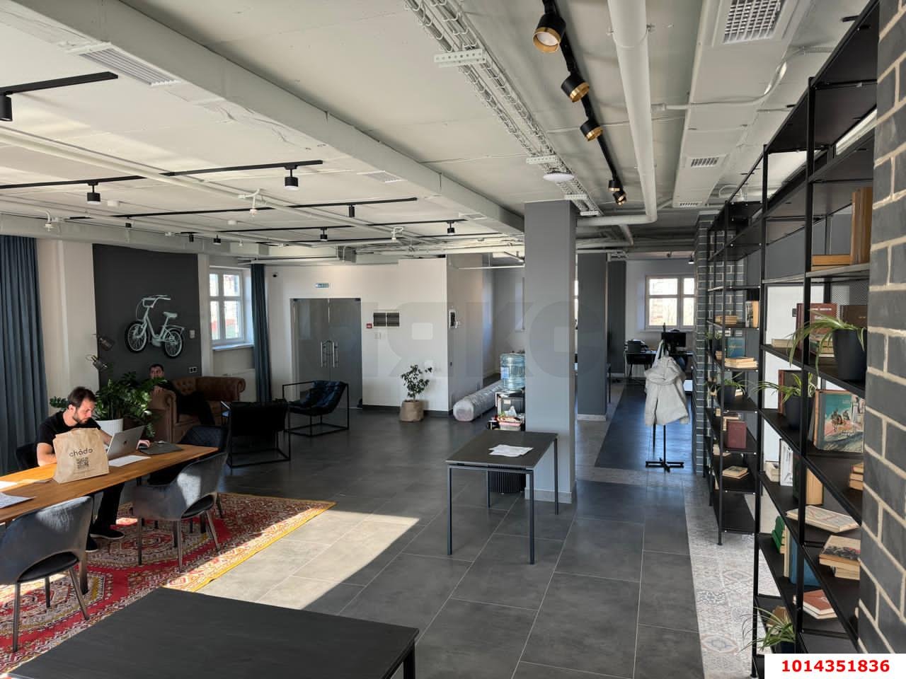 Фото №3: Коммерция 300 м² - Краснодар, Центральный внутригородской округ, мкр. Центральный, ул. Северная, 365