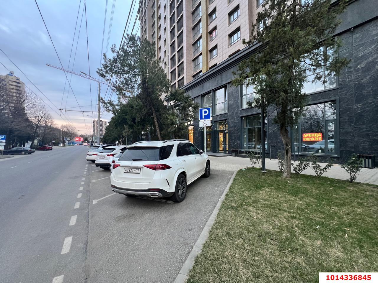 Фото №4: Торговое помещение 146 м² - Краснодар, жилой комплекс Аврора, ул. имени Дзержинского, 95