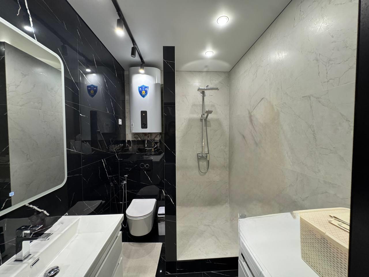 Фото №12: 2-комнатная квартира 100 м² - Краснодар, Центральный, мкр. Центральный внутригородской округ, ул. Ломоносова, 97