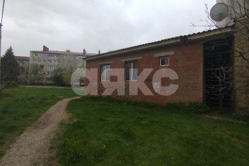 Фото №1: Коммерция 87 м² - Горячий Ключ, мкр. Администрация, ул. Ленина, 203Г