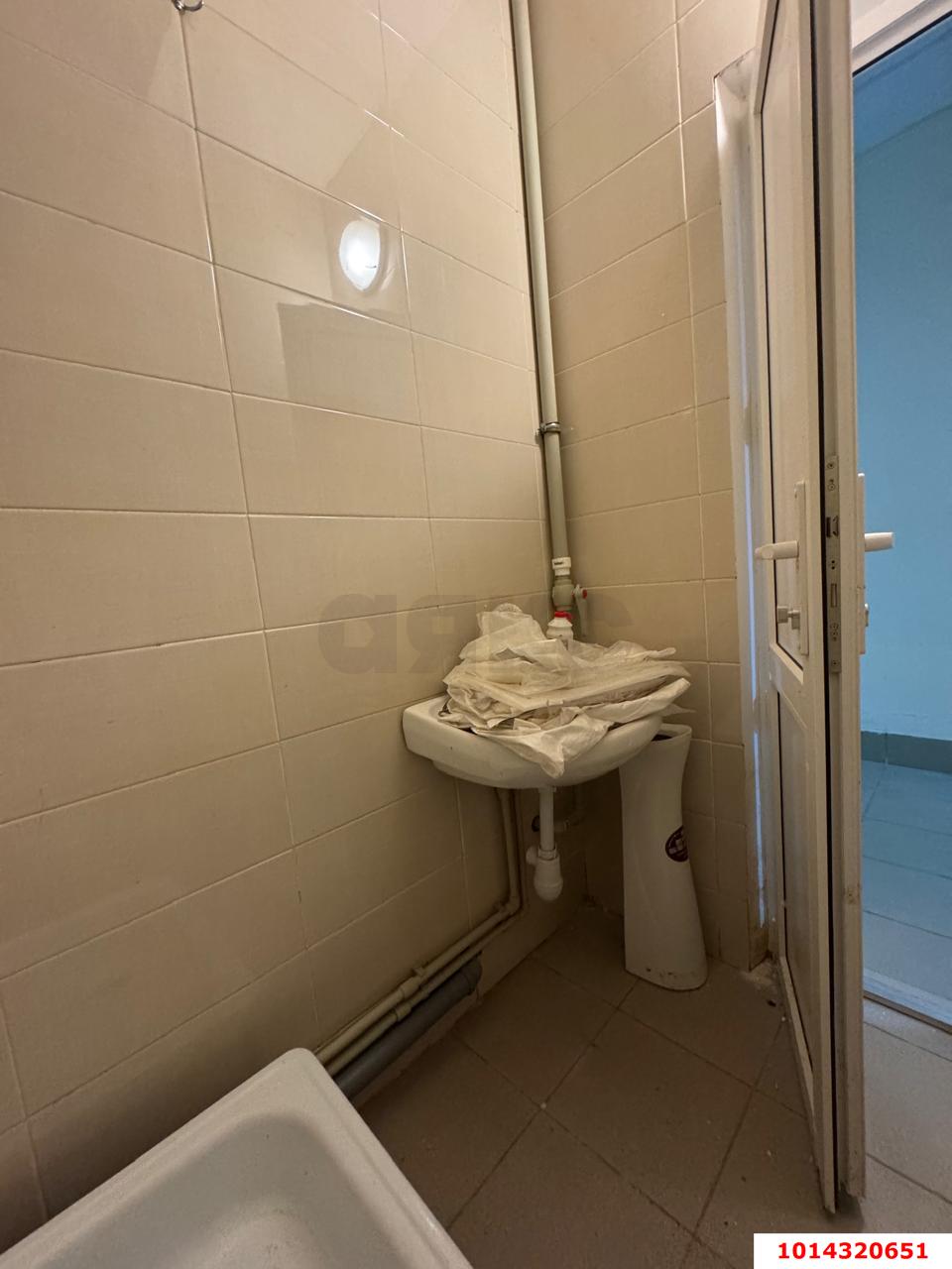 Фото №11: Офисное помещение 95 м² - Краснодар, Камвольно-суконный Комбинат, ул. Максима Горького, 34/1