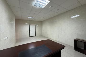 Фото №2: Коммерция 94 м² - Краснодар, мкр. Камвольно-суконный Комбинат, ул. Максима Горького, 34/1