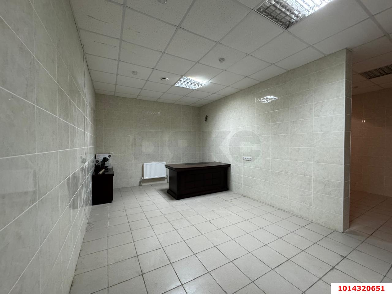 Фото №12: Офисное помещение 95 м² - Краснодар, Камвольно-суконный Комбинат, ул. Максима Горького, 34/1