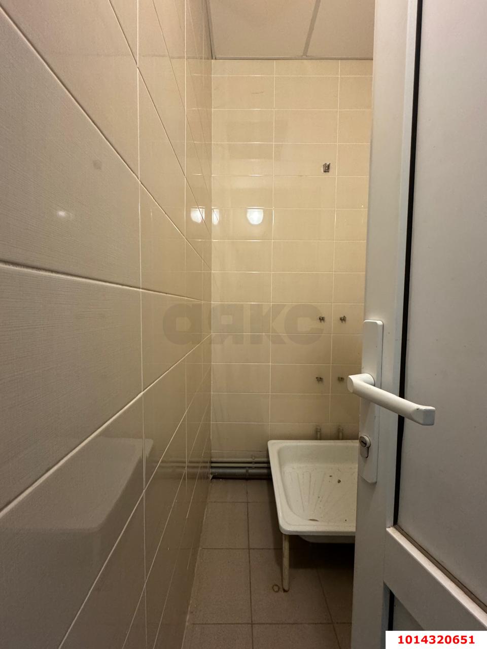 Фото №6: Офисное помещение 95 м² - Краснодар, Камвольно-суконный Комбинат, ул. Максима Горького, 34/1