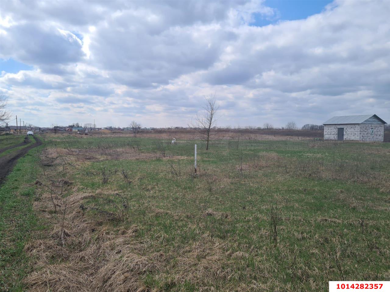 Фото №1: Личное подсобное хозяйство 14 сот. - Калининская, Северо-Западный, ул. Заречная, 74