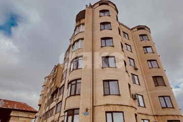 Фото №1: 2-комнатная квартира 95 м² - Армавир, ул. Дзержинского, 65