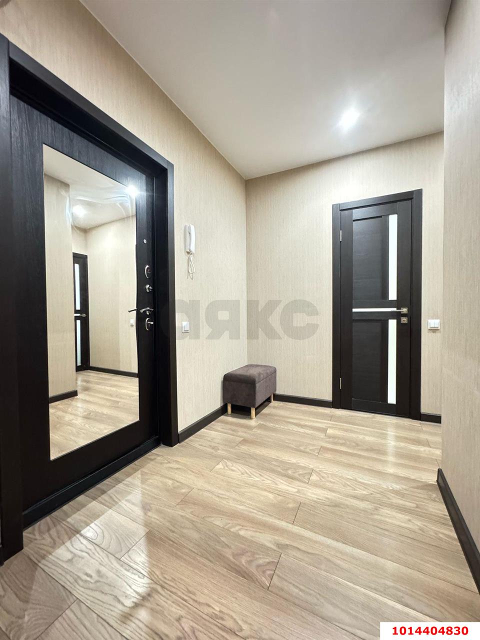 Фото №10: 2-комнатная квартира 65 м² - Краснодар, имени Петра Метальникова, ул. Цезаря Куникова, 24к1