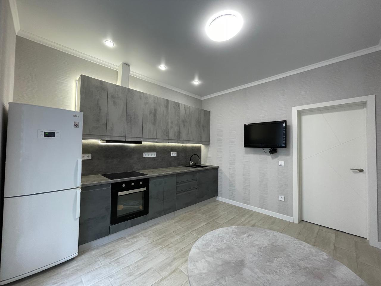 Фото №2: 1-комнатная квартира 43 м² - Краснодар, Прикубанский внутригородской округ, Авиагородок, мкр. ЖК На Стахановской, ул. Стахановская, 1/5к3