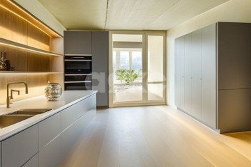 Фото №1: 2-комнатная квартира 71 м² - Липецк, мкр. ЖК Парус, ул. Студёновская, 23Б
