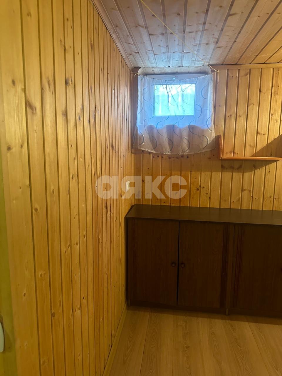 Фото №8: Коммерция 10 м² - Геленджик, ул. Короленко, 28