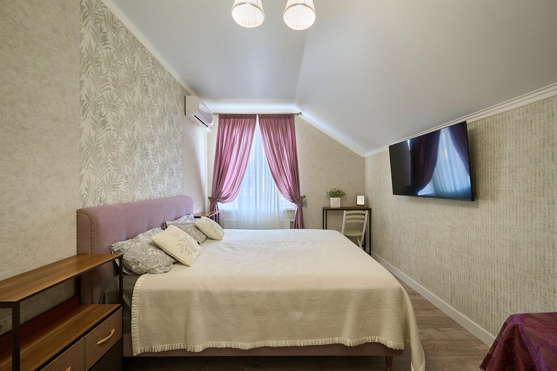 Фото №32: Дом 173 м² + 4.17 сот. - Краснодар, Прикубанский внутригородской округ, мкр. 2-я Площадка, ул. Дворцовая, 26