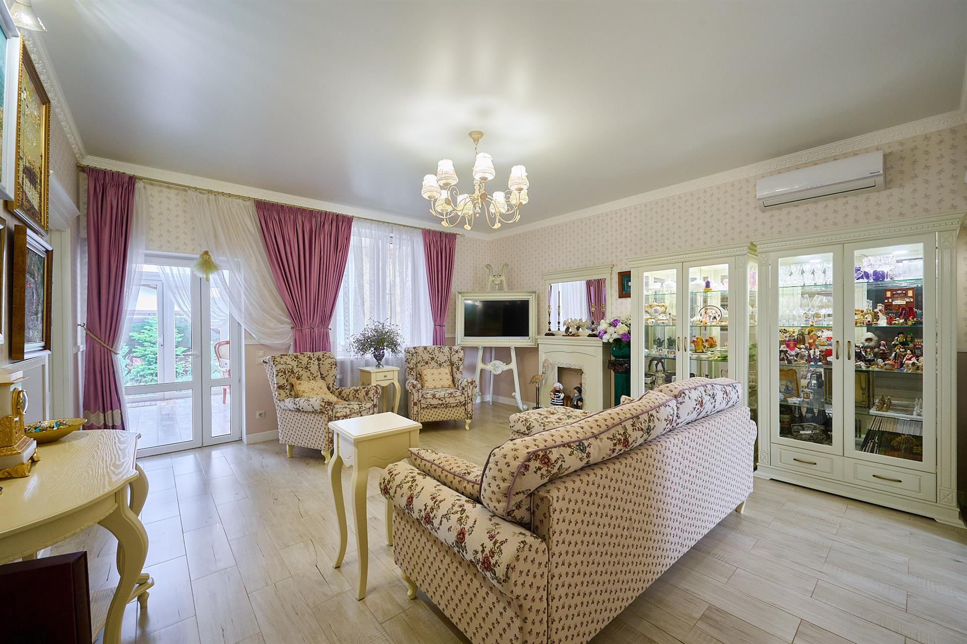 Фото №15: Дом 173 м² + 4.17 сот. - Краснодар, Прикубанский внутригородской округ, мкр. 2-я Площадка, ул. Дворцовая, 26