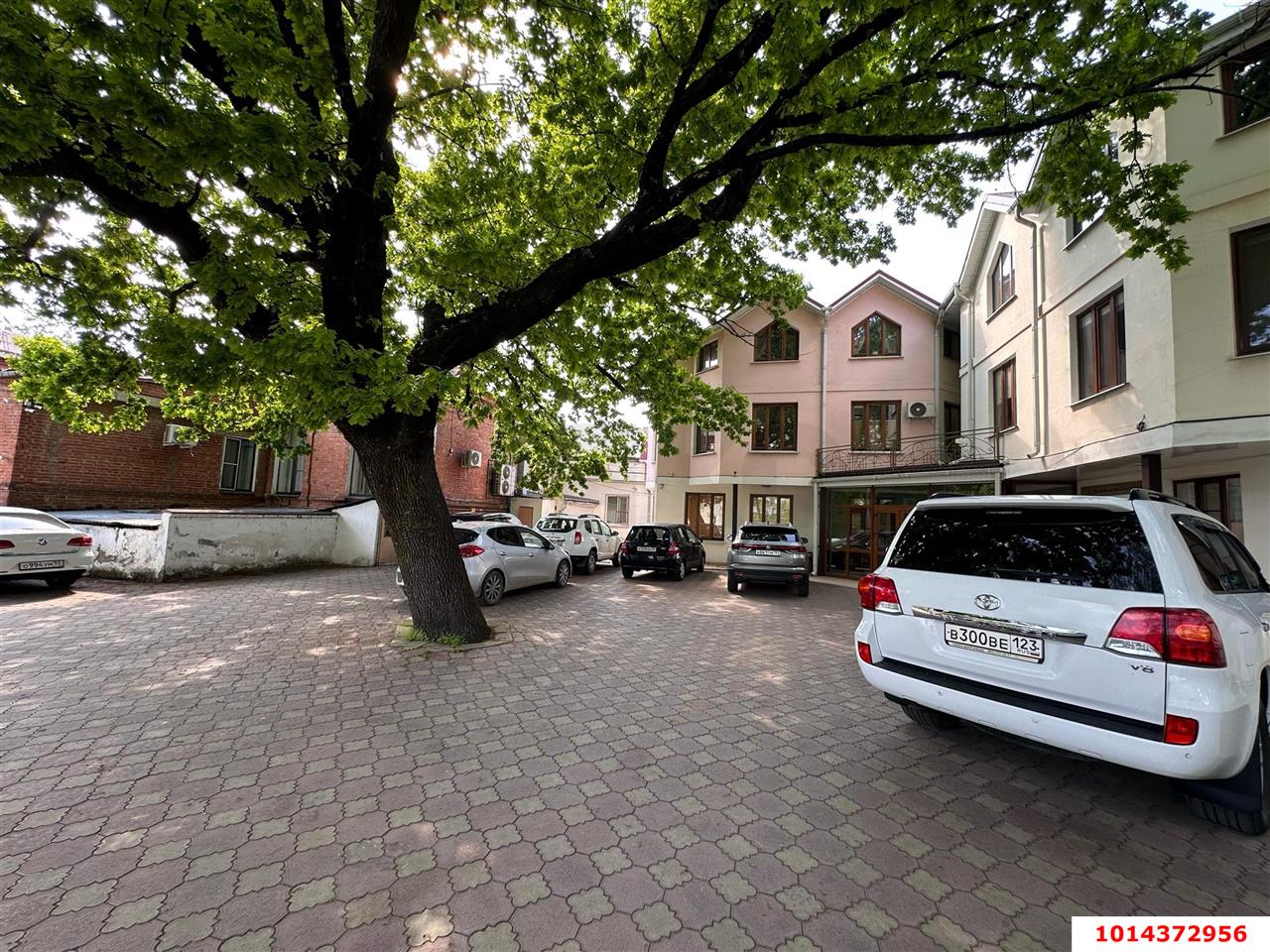 Фото №8: Отдельное здание 550 м² - Краснодар, Центральный, ул. Постовая, 61