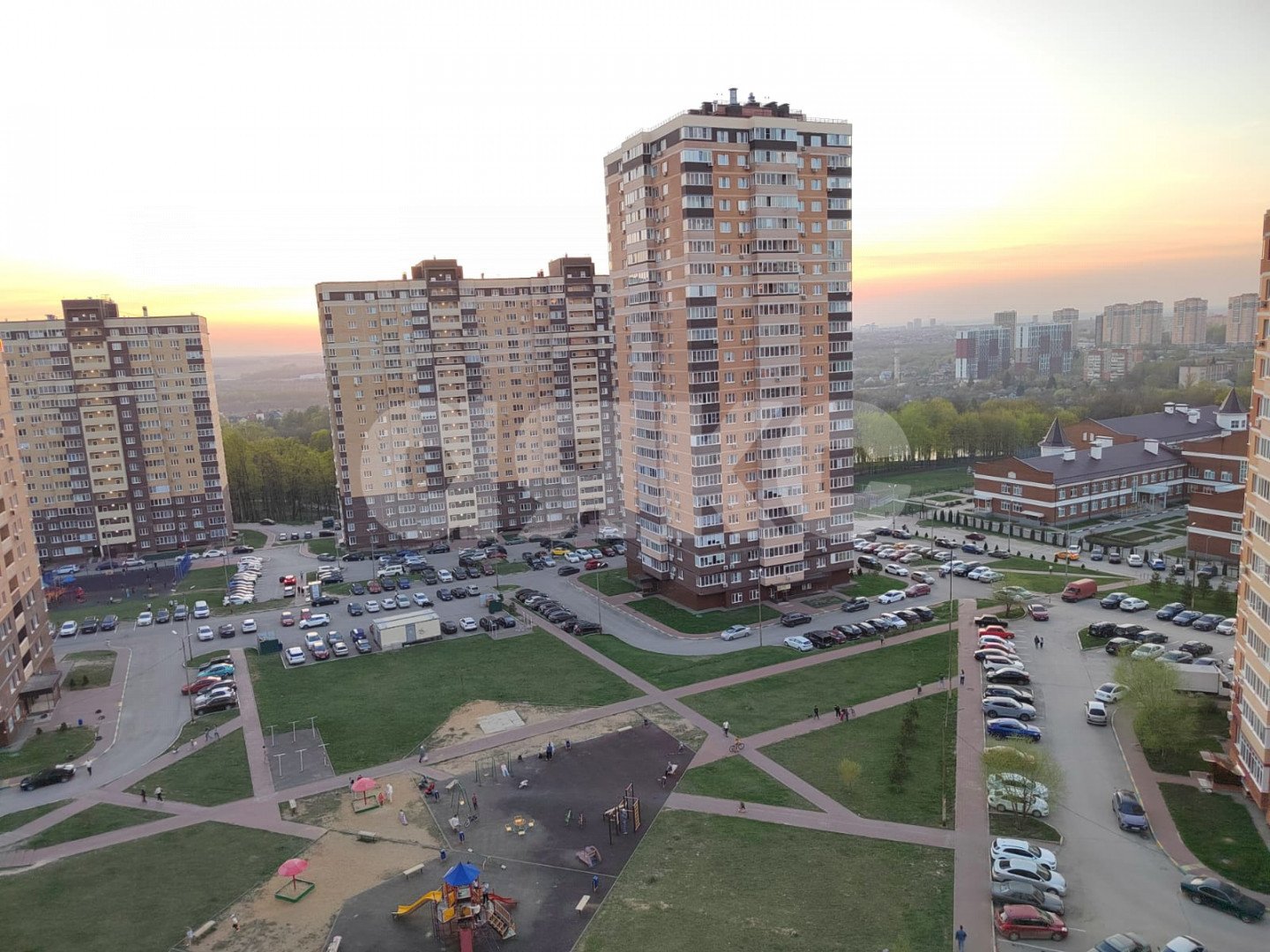 Фото №15: 3-комнатная квартира 95 м² - Тула, ЖК Зеленстрой-2, ул. Конструктора Грязева, 4